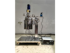 2L不銹鋼襯鈦電加熱手動(dòng)升降實(shí)驗(yàn)釜已完工發(fā)往俄羅斯